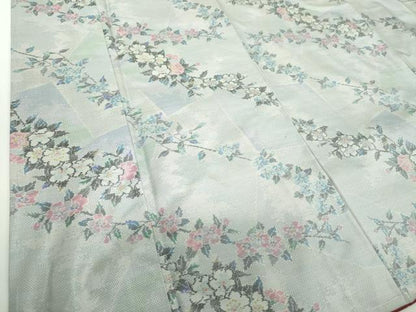 平和屋着物●本場大島紬　白大島　7マルキ　総絣　枝花文　正絹　逸品　未使用　DABH9112ps