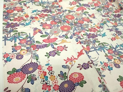 平和屋着物●豪華振袖　紅型　舞蝶花鳥文　鬼しぼ縮緬　正絹　逸品　DABH9143ps