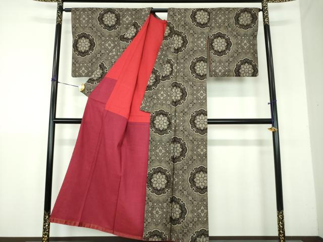平和屋着物●アンティーク　大正ロマン　本場大島紬　龍郷絣　花丸文　正絹　逸品　DABH9158ps