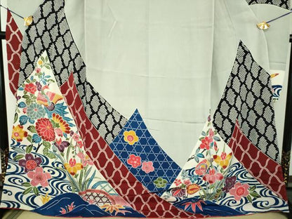 平和屋着物●豪華振袖　紅型　流水籬花鳥文　正絹　逸品　DABH9163ps