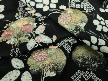 平和屋着物●訪問着　刺繍　絞り　草花文　黒地　金彩　正絹　逸品　DABH9167ps