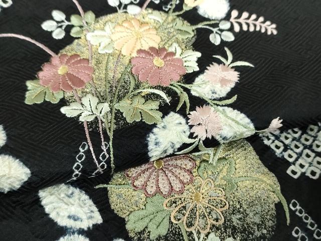 平和屋着物●訪問着　刺繍　絞り　草花文　黒地　金彩　正絹　逸品　DABH9167ps