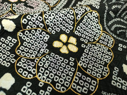 平和屋着物●豪華振袖　絞り　吉祥花文　黒地　金彩　正絹　逸品　DABH9196ps