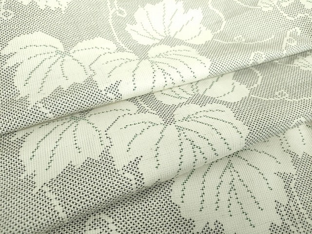 平和屋着物●本場大島紬　白大島　7マルキ　蔦の葉文　正絹　逸品　DABH9205ps
