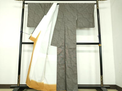 平和屋着物●本場大島紬　9マルキ　よろけ縞　正絹　逸品　DABH9218ps