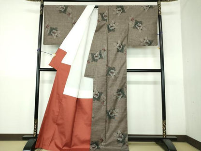 平和屋着物●本場大島紬　9マルキ　草花文　正絹　逸品　DABH9233ps