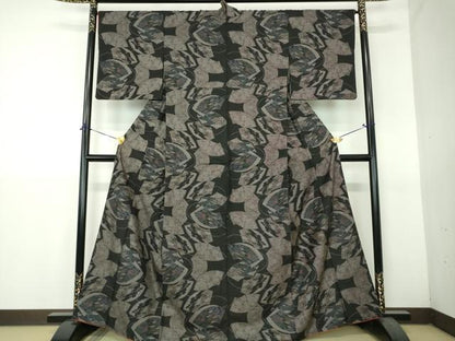 平和屋着物●本場大島紬　9マルキ　地紙風景花文　正絹　逸品　DABH9234ps