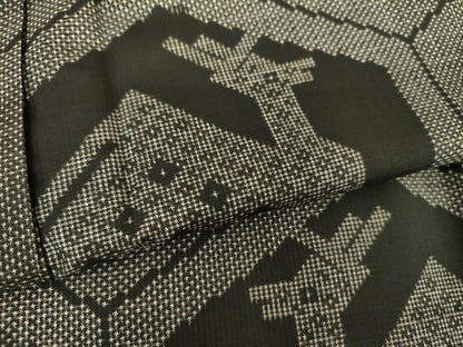 平和屋着物●本場大島紬　7マルキ　有栖川文様　正絹　逸品　DABH9254ps