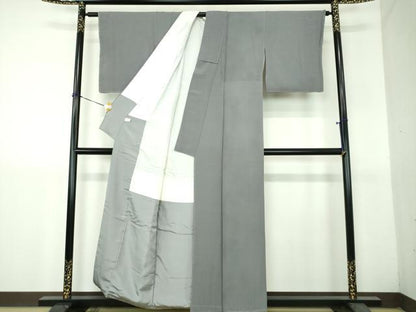 平和屋着物●上質な色無地　鼠色　正絹　逸品　未使用　DABH9264ps