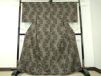 平和屋着物●本場大島紬　7マルキ　破れ色紙花文　正絹　逸品　DABH9311ps
