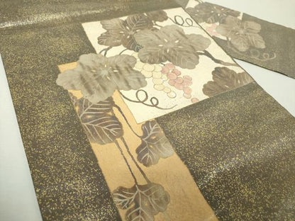 平和屋着物▼九寸名古屋帯　螺鈿箔　葡萄蔦の葉文　金彩　引箔　正絹　逸品　DABH9378ps