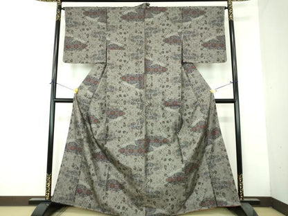 平和屋着物●本場大島紬　9マルキ　雲取り花唐草文　正絹　逸品　未使用　DABH9474ps