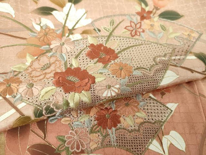 平和屋着物●中国三大刺繍　スワトウ刺繍　汕頭刺繍　訪問着　地紙重ね花文　暈し染め　金彩　正絹　逸品　DABH9514ps