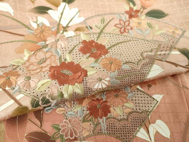 平和屋着物●中国三大刺繍　スワトウ刺繍　汕頭刺繍　訪問着　地紙重ね花文　暈し染め　金彩　正絹　逸品　DABH9514ps