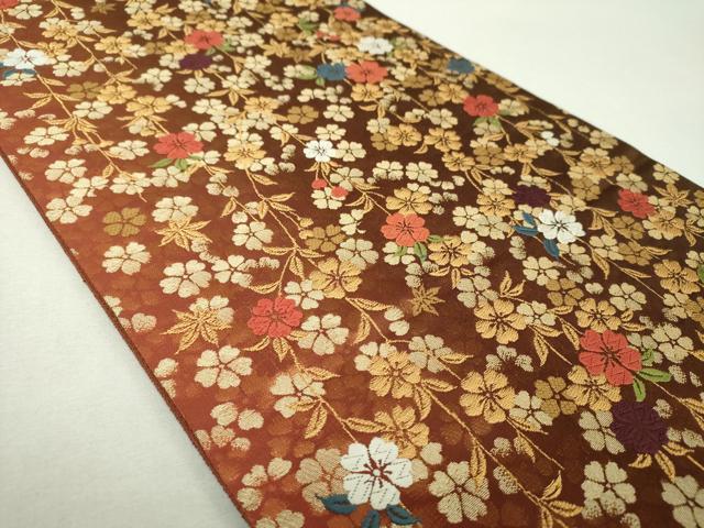 平和屋着物▼六通柄袋帯　枝垂れ桜　金糸　正絹　逸品　未使用　DABH9638ps