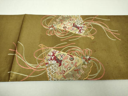 平和屋着物▼太鼓柄袋帯　駒刺繍　総刺繍　檜扇御所車花文　金銀糸　引箔　正絹　逸品　DABH9681ps