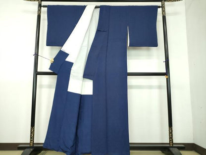 平和屋着物●上質な色無地　草花地紋　紺地　正絹　逸品　DABH9701ps