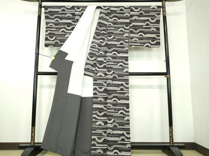 平和屋着物●上質な小紋　ろうけつ染め　変わり間道　正絹　逸品　DABH9712ps