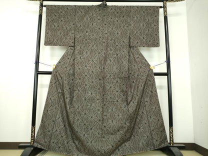 平和屋着物●本場大島紬　7マルキ　麻の葉文様　高島屋扱い　正絹　逸品　DABH9713ps