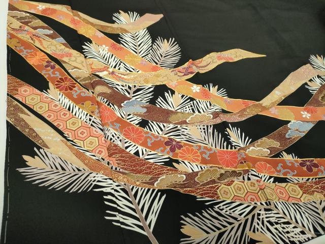 平和屋着物●豪華黒留袖　駒刺繍　鳳凰花熨斗文　若松葉　金銀彩　正絹　逸品　未使用　DABH9726ps