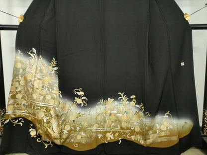 平和屋着物●豪華黒留袖　作家物　舞蝶鳳凰花唐草　暈し染め　金銀彩　正絹　逸品　DABH9729ps