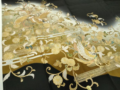 平和屋着物●豪華黒留袖　作家物　舞蝶鳳凰花唐草　暈し染め　金銀彩　正絹　逸品　DABH9729ps