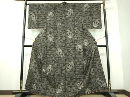 平和屋着物●本場大島紬　7マルキ　総絣　流水笹梅丸文　正絹　逸品　DABH9743ps