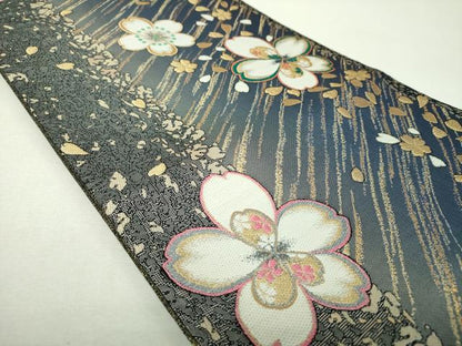 平和屋着物▼六通柄袋帯　舞桜　金銀糸　正絹　逸品　DABH9767ps