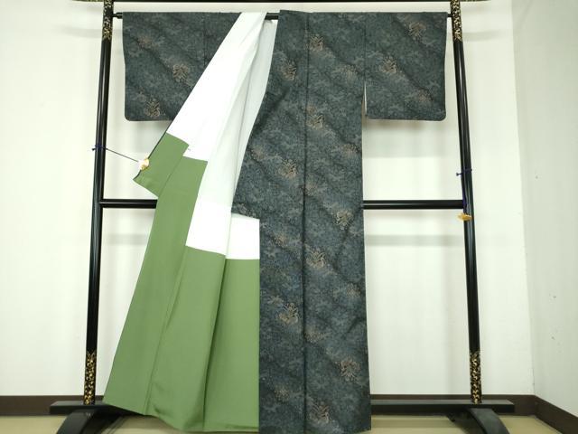 平和屋着物●本場大島紬　9マルキ　孔雀花文　正絹　逸品　DABH9885ps