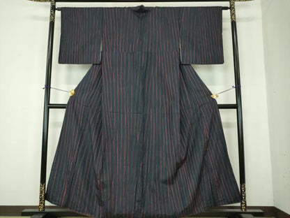 平和屋着物●上質な紬　竜巻絞り　変わり縞　正絹　逸品　DABH9912ps