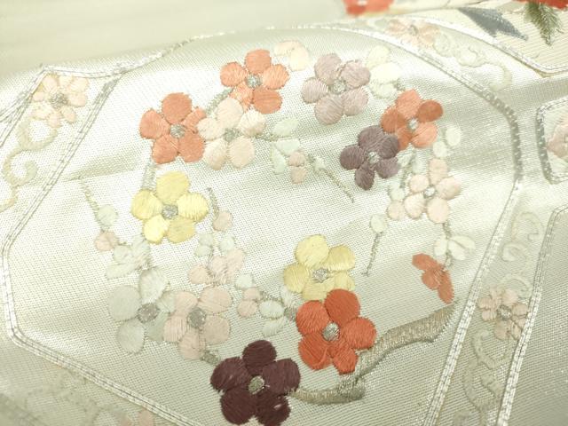 平和屋着物▼太鼓柄袋帯　駒刺繍　総刺繍　蜀江花菱文　銀糸　三越扱い　正絹　逸品　DABH9952ps
