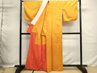 平和屋着物■色無地　檜垣地紋　金茶色　胴抜き仕立て　洗える着物　DABI0574cd