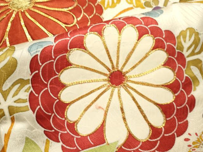 平和屋着物■豪華振袖　駒刺繍　枝花文　金彩　正絹　逸品　DABI0588cd