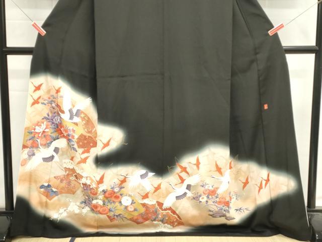 平和屋着物■豪華黒留袖　作家物　地紙飛鶴花文　宝尽くし　暈し染め　金彩　ロング丈　正絹　逸品　DABI0614cd