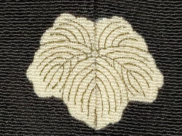 平和屋着物■豪華黒留袖　駒刺繍　松　宝尽くし　金彩　正絹　逸品　DABI0680cd