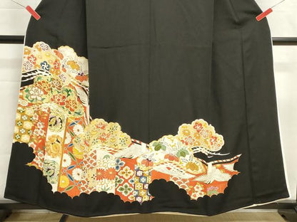 平和屋着物■豪華黒留袖　駒刺繍　吉祥飛鶴花松文　金彩　正絹　逸品　DABI0699cd