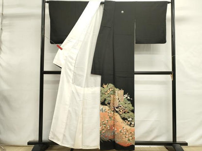 平和屋着物■豪華黒留袖　駒刺繍　御所車花文　松寿　金彩　正絹　逸品　DABI0810cd