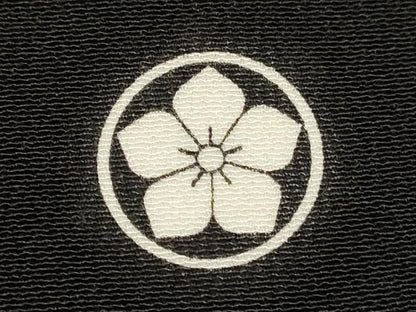 平和屋着物■豪華黒留袖　刺繍　向かい鳥花文　暈し染め　金銀彩　正絹　逸品　DABI0813cd