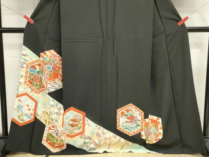 平和屋着物■豪華黒留袖　亀甲花鳥文　正絹　逸品　DABI0909cd