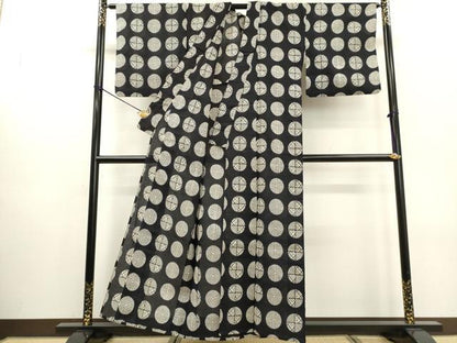 平和屋着物∴夏物　阿波しじら織　浴衣　丸文　黒地　綿　逸品　DABI0968cd