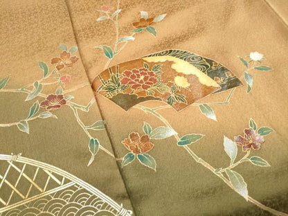 平和屋着物■訪問着　流水地紙椿文　暈し染め　金銀彩　正絹　逸品　DABI1645qa