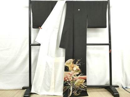 平和屋着物■豪華黒留袖　駒刺繍　地紙流水花文　松竹梅　暈し染め　金彩　正絹　逸品　DABI1672qa