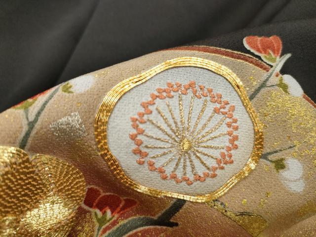 平和屋着物■豪華黒留袖　駒刺繍　地紙流水花文　松竹梅　暈し染め　金彩　正絹　逸品　DABI1672qa