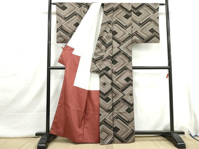 平和屋着物■本場大島紬　7マルキ　菱文　正絹　逸品　DABI1691qa
