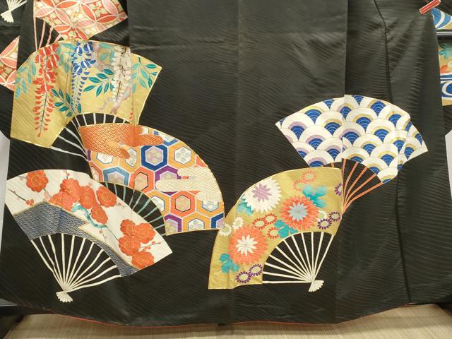 平和屋着物■豪華振袖　駒刺繍　扇面花文　金彩　正絹　逸品　DABI1827qa