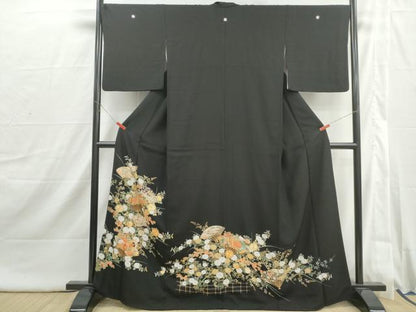平和屋着物■豪華黒留袖　駒刺繍　扇面御所車花文　金彩　正絹　逸品　DABI1855qa