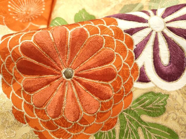 平和屋着物■豪華振袖　刺繍　雲取り草花文　金彩　正絹　逸品　DABI1962qa