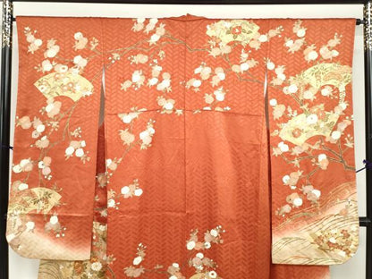 平和屋着物●十日町老舗ブランド　吉澤友禅　吾妻徳穂　振袖　駒刺繍　地紙草花文　暈し染め　金彩　正絹　逸品　DABI2020ud