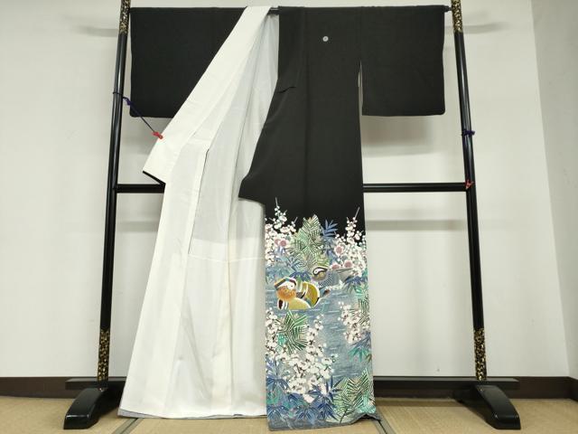 平和屋着物●人間国宝　羽田登喜男　TOKIOetTOKI　黒留袖　鴛鴦草花文　金銀彩　証明書付き　正絹　逸品　DABI2061ud