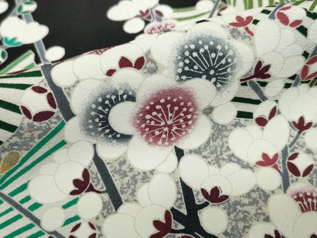 平和屋着物●人間国宝　羽田登喜男　TOKIOetTOKI　黒留袖　鴛鴦草花文　金銀彩　証明書付き　正絹　逸品　DABI2061ud